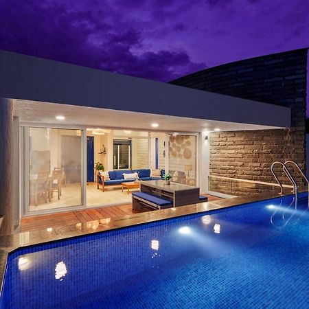 Saffronstays Kaia Waters By Kosha Villas, Pawna - Greek Style Villa With Panoramic View Of Pawna Lake Kolvan Esterno foto